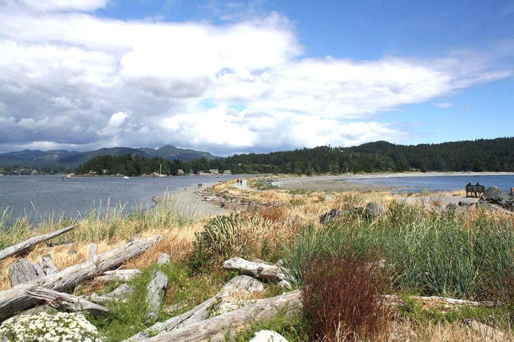 Seagull Studio Vacation Suite Sooke Esterno foto